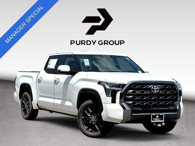 White (Wind Chill Pearl) 2022 Toyota Tundra Pickup Truck Four-Wheel Drive Automatic
