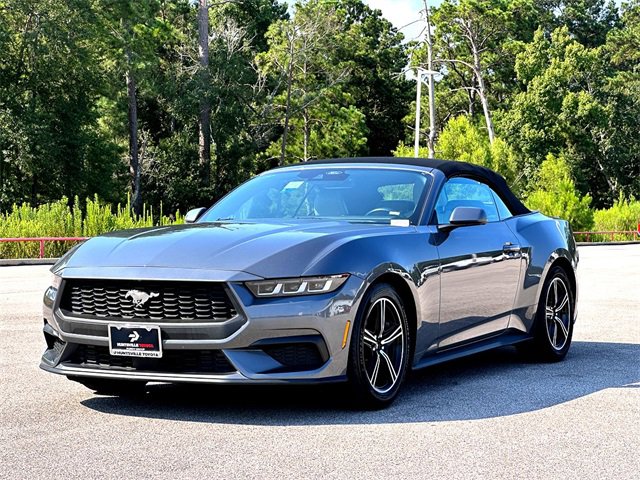 2024 Ford Mustang EcoBoost Premium photo 4