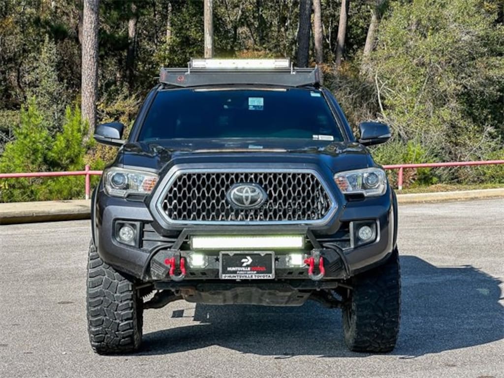 Used 2019 Toyota Tacoma Truck Double Cab