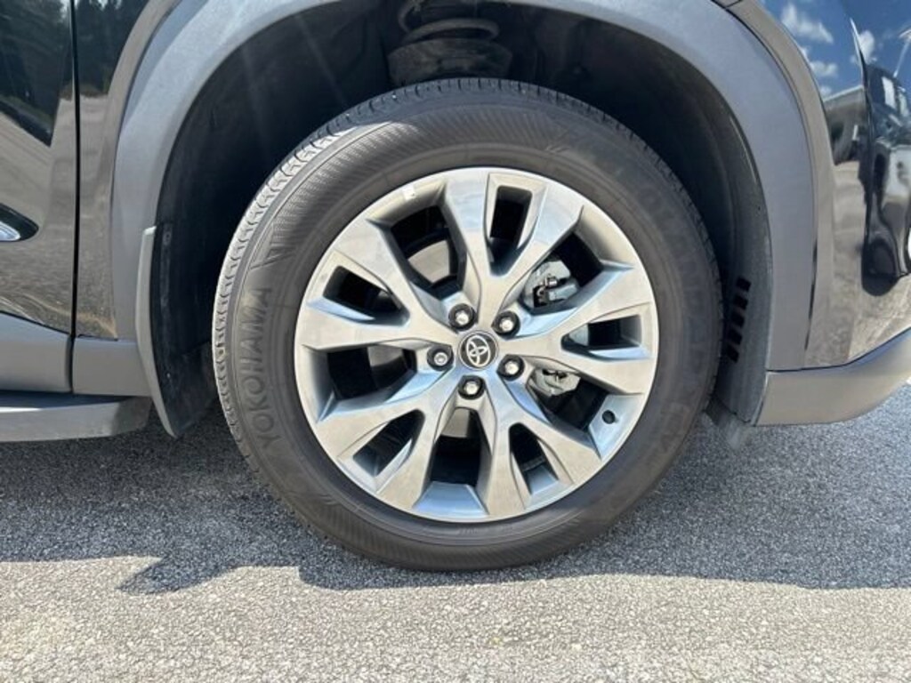 Used 2025 Toyota Grand Highlander Limited SUV