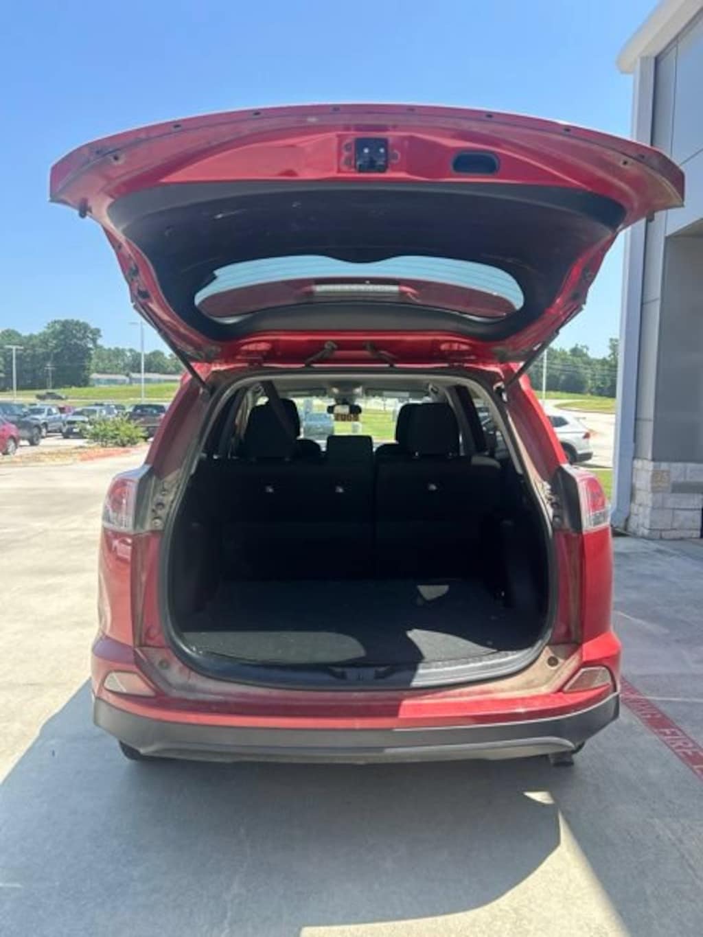 Used 2017 Toyota RAV4 LE SUV