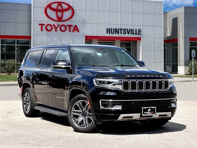 2024 Jeep Wagoneer L Series II's photo