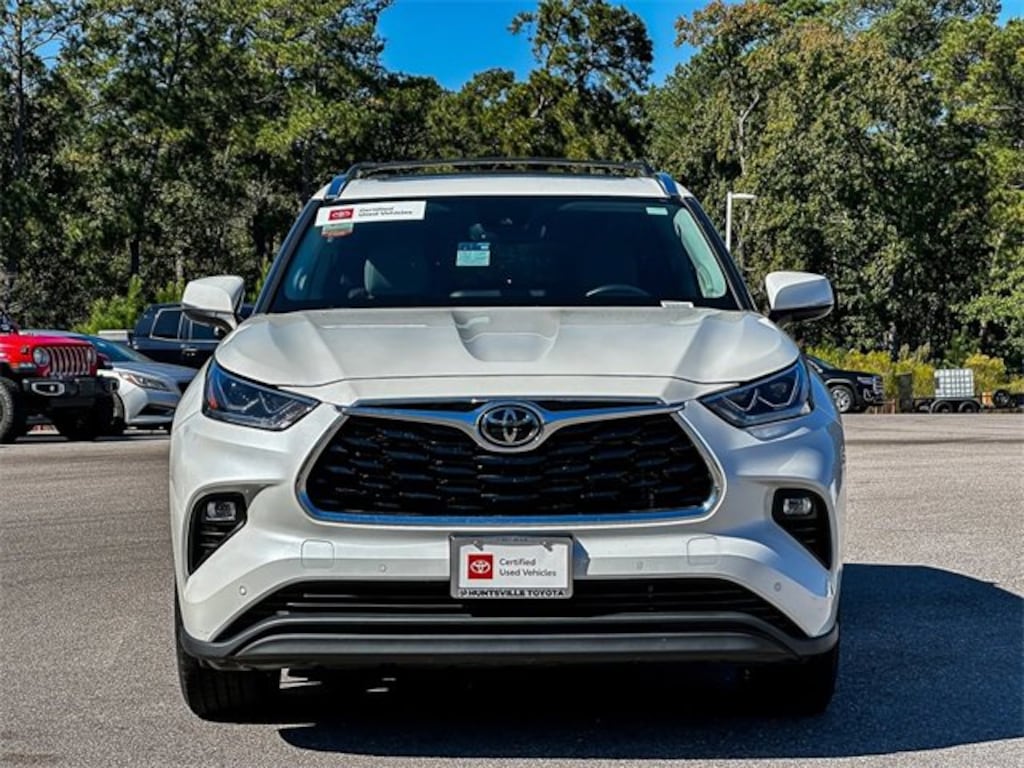 Used 2021 Toyota Highlander Limited SUV