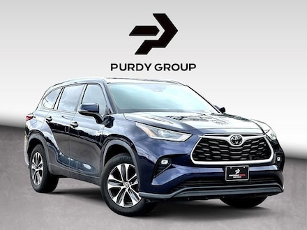2021 Toyota Highlander XLE SUV