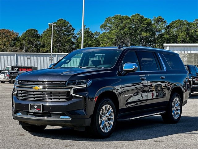 2024 Chevrolet Suburban Premier photo 4