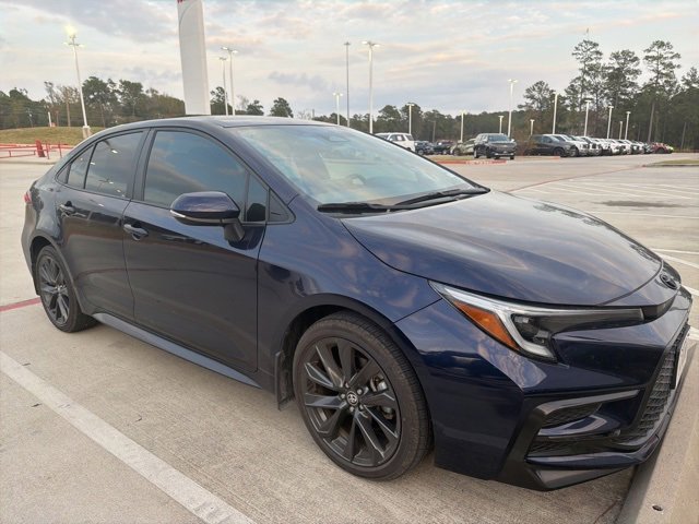 2024 Toyota Corolla SE photo 2