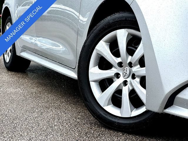 Used 2025 Toyota Corolla LE with VIN 5YFB4MDE1SP258840 for sale in Huntsville, TX
