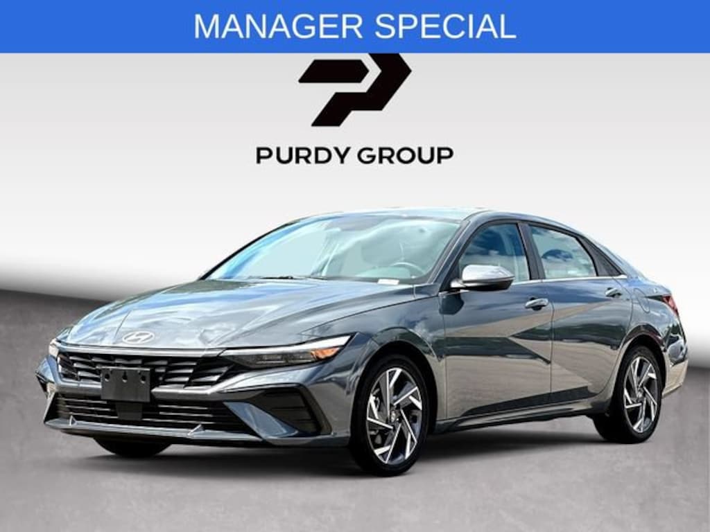 Used 2025 Hyundai Elantra Limited Sedan