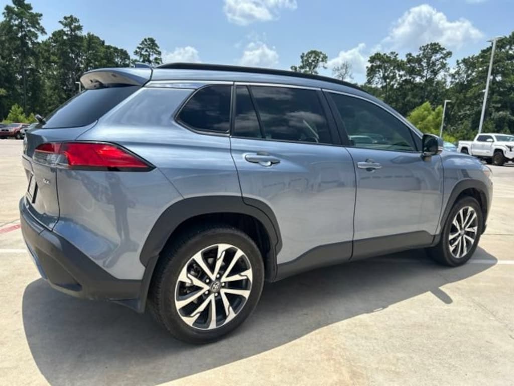 Used 2022 Toyota Corolla Cross XLE SUV