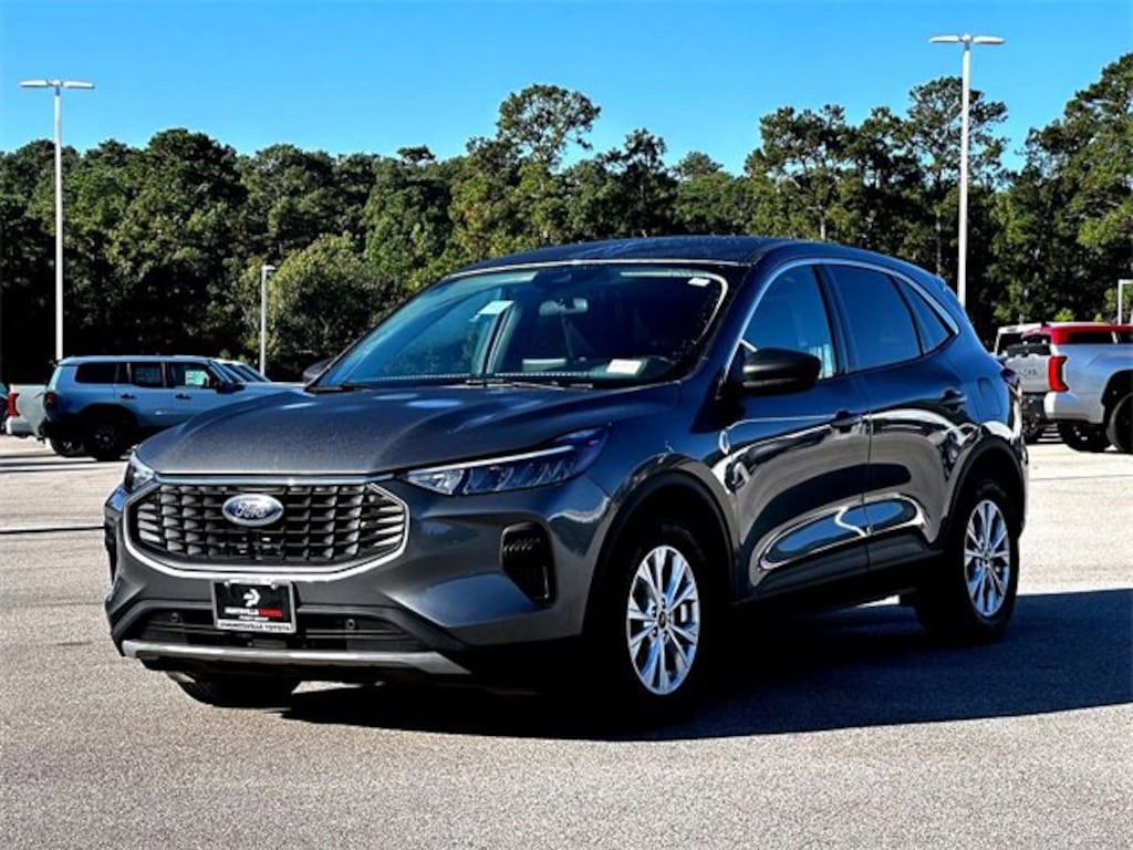 Used 2024 Ford Escape Active SUV