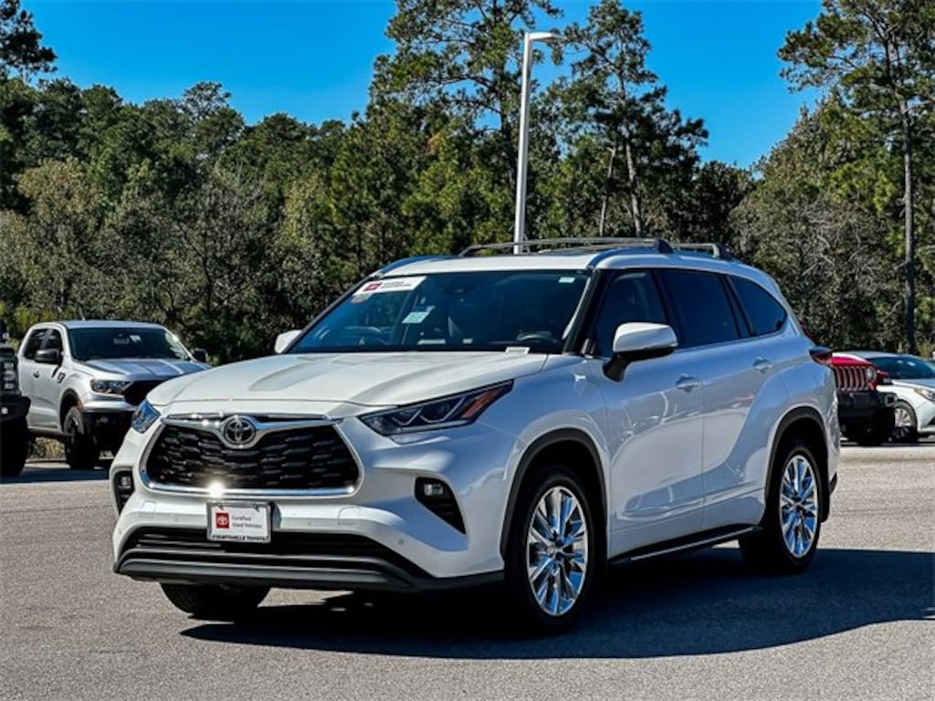 Used 2021 Toyota Highlander Limited SUV