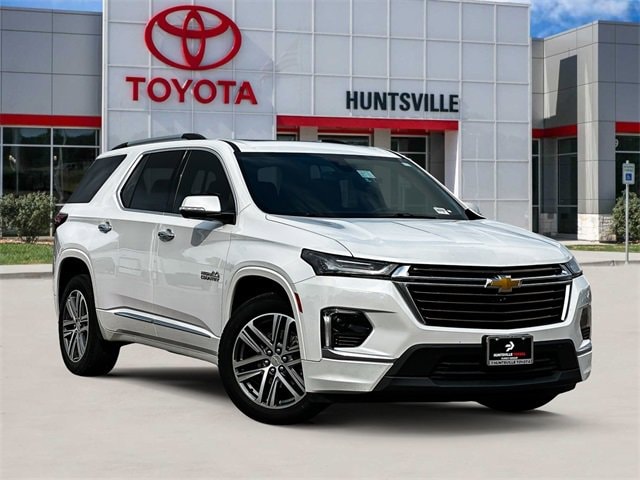 2023 Chevrolet Traverse High Country's photo