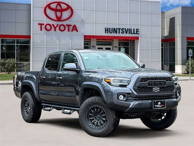 2021 Toyota Tacoma TRD Off Road's photo