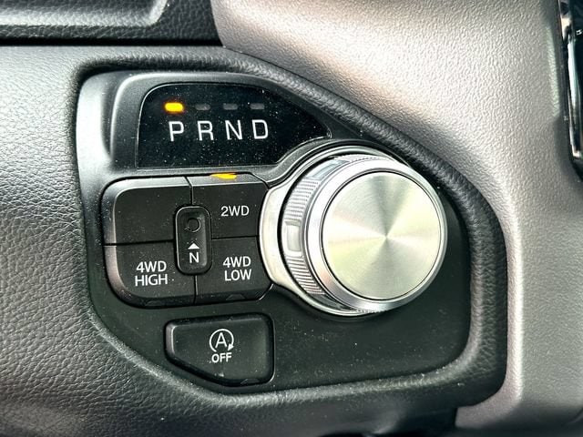 2024 RAM Ram 1500 Pickup Laramie - Photo 16