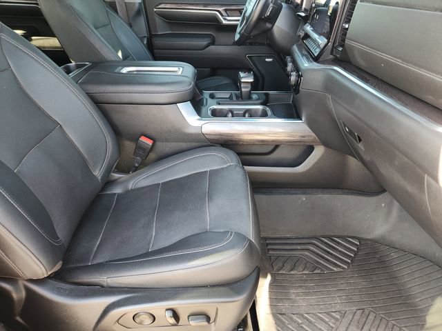 2022 Chevrolet Silverado 1500 LTZ - Photo 11