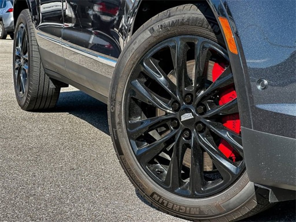 Used 2022 CADILLAC XT5 Sport SUV