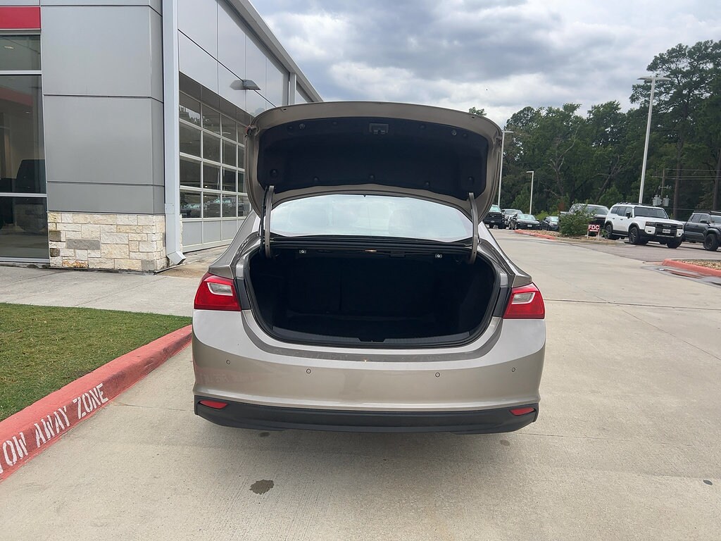 Used 2025 Chevrolet Malibu 1LT Sedan