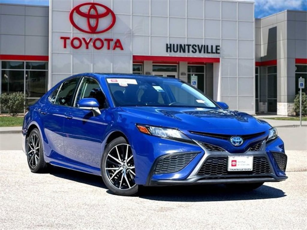 Certified 2023 Toyota Camry Hybrid SE Sedan