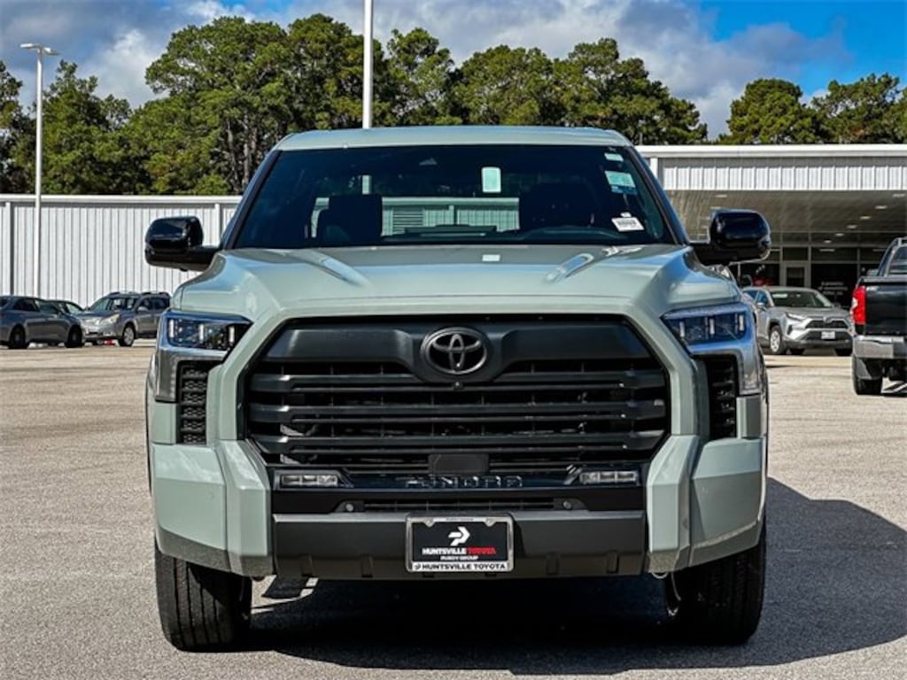 New 2026 Toyota Tundra Limited LIMITED CREWMAX 5.5