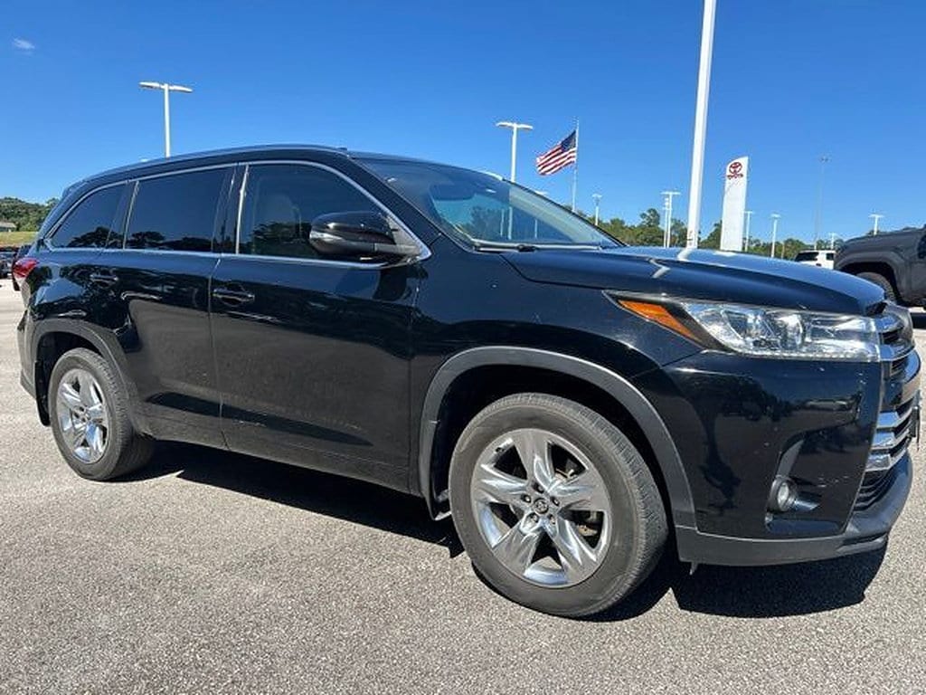 Used 2019 Toyota Highlander SUV