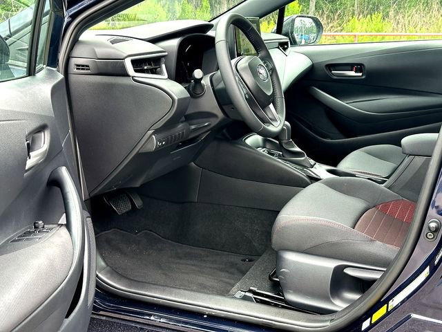 2026 Toyota Corolla SE - Photo 10