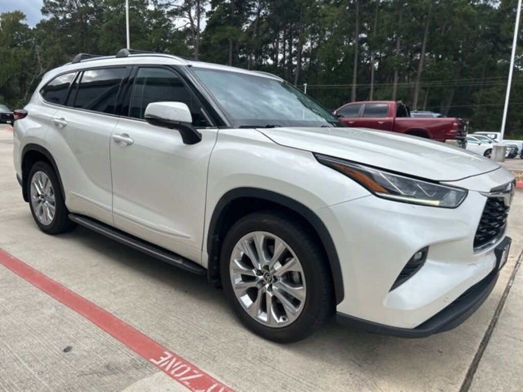 Used 2021 Toyota Highlander Limited SUV