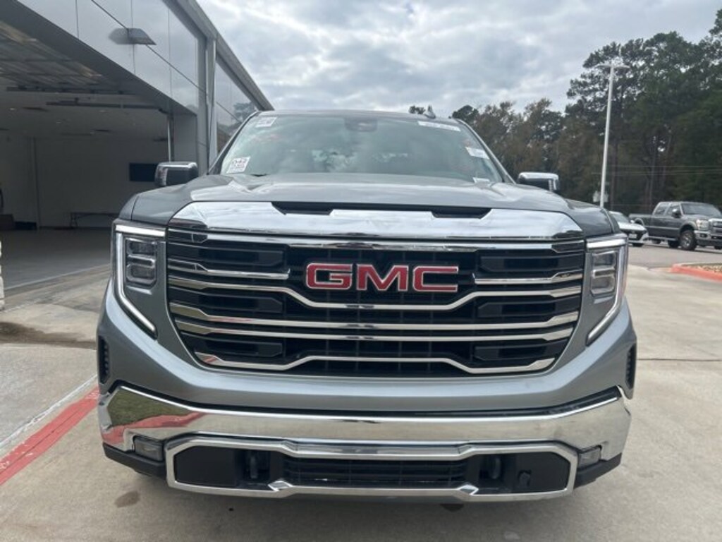 Used 2025 GMC Sierra 1500 SLT Truck Crew Cab