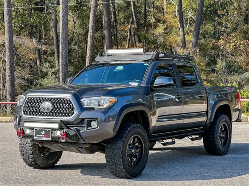 Used 2019 Toyota Tacoma Truck Double Cab