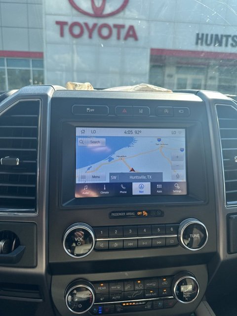 2020 Ford Expedition Platinum photo 3