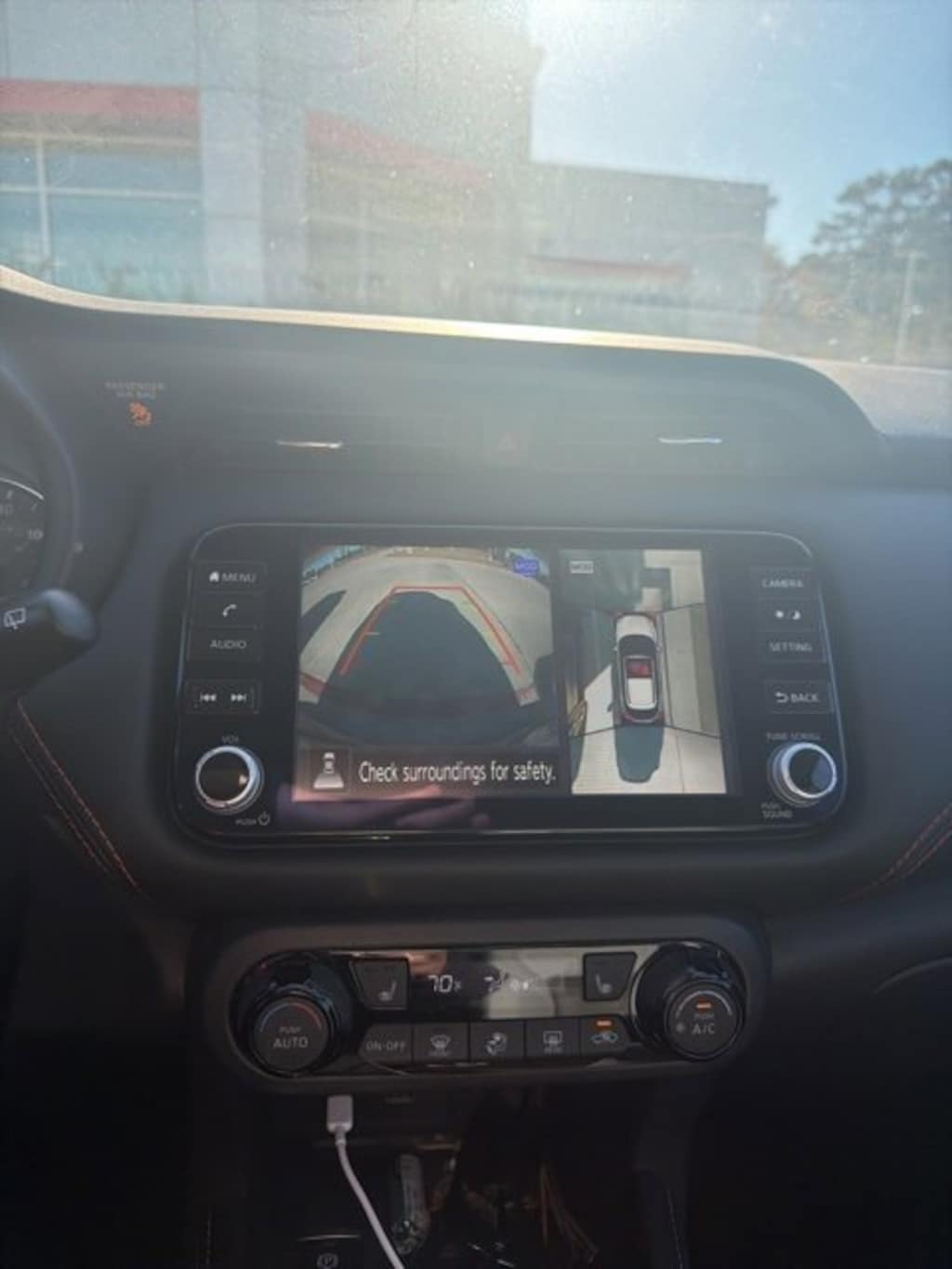 Used 2023 Nissan Kicks SR SUV