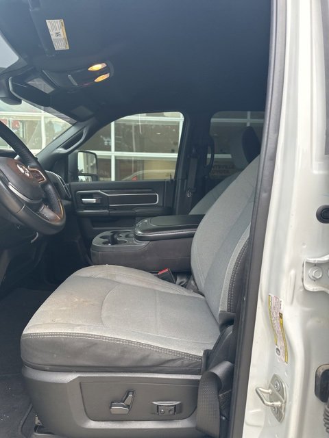 2024 Ram 2500 Big Horn photo 2