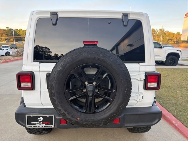 2021 Jeep Wrangler Unlimited Sahara Altitude photo 3