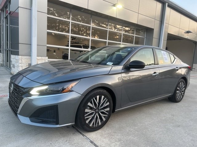 2024 Nissan Altima 2.5 SV FWD