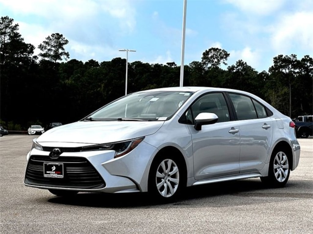 Used 2024 Toyota Corolla LE Sedan