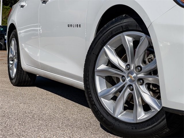 Used 2024 Chevrolet Malibu 1LT with VIN 1G1ZD5ST3RF121270 for sale in Huntsville, TX