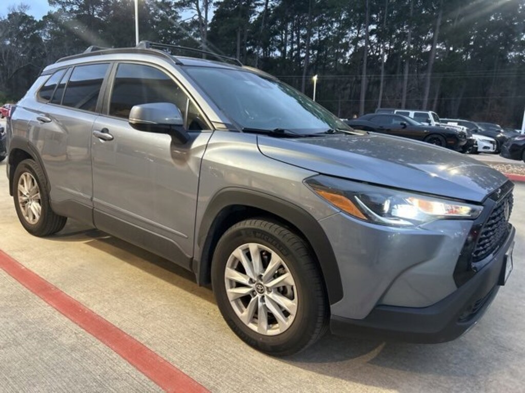 Used 2022 Toyota Corolla Cross LE SUV