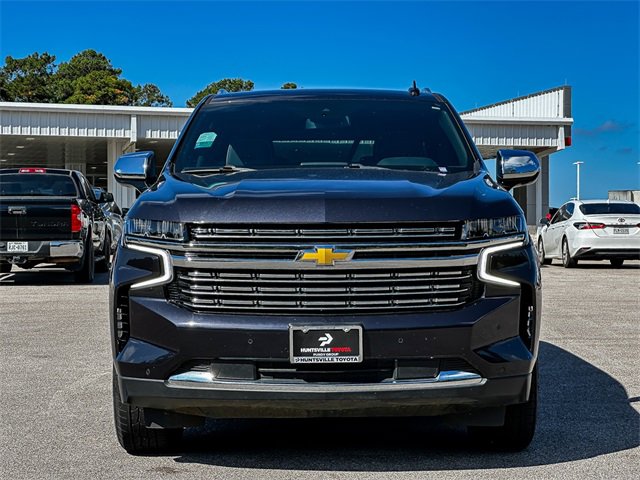 2024 Chevrolet Suburban Premier photo 3