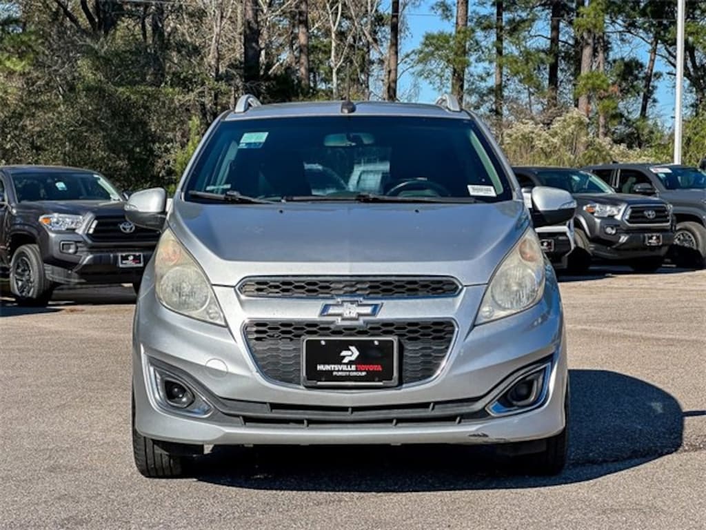 Used 2014 Chevrolet Spark 2LT Auto Hatchback