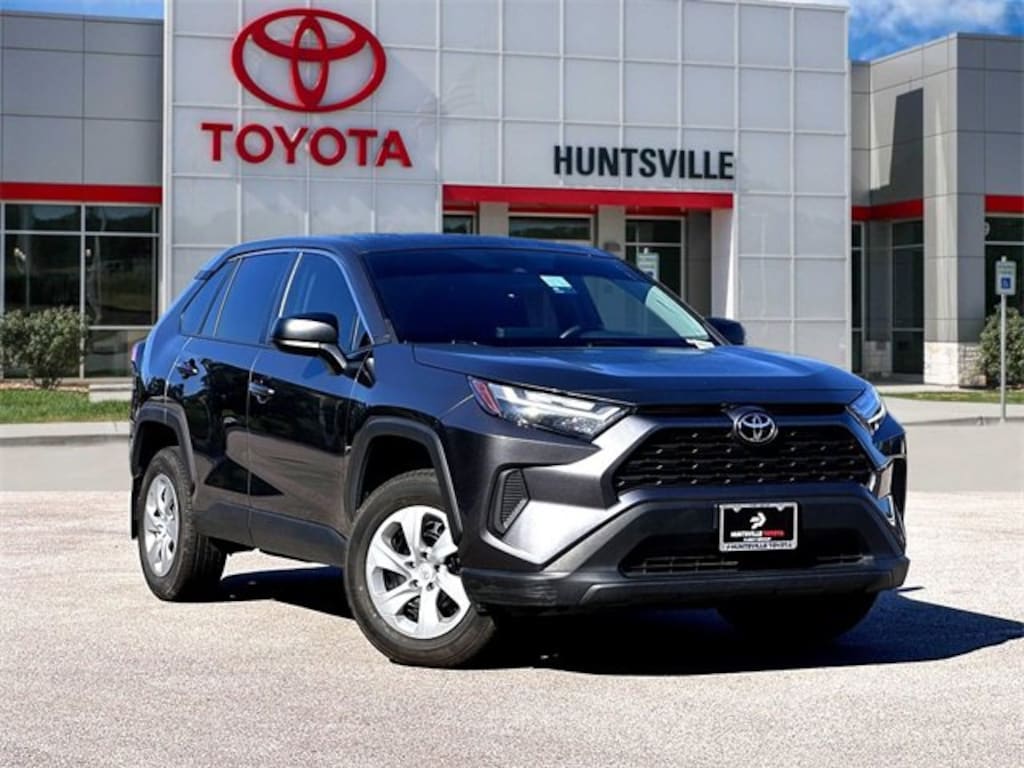 Used 2024 Toyota RAV4 LE SUV