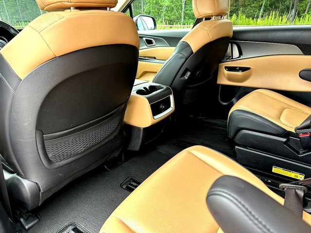 2024 Kia Carnival LX Seat Pkg - Photo 20