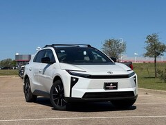 2026 Toyota bZ XLE XLE FWD PLUS