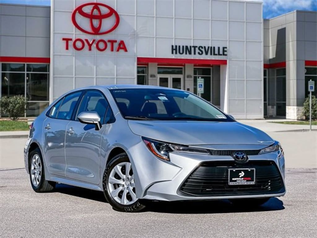 Used 2024 Toyota Corolla LE Sedan