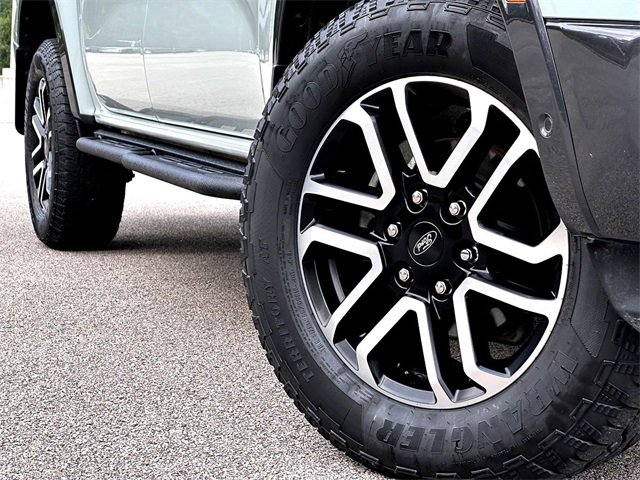 2024 Ford Ranger Lariat photo 2