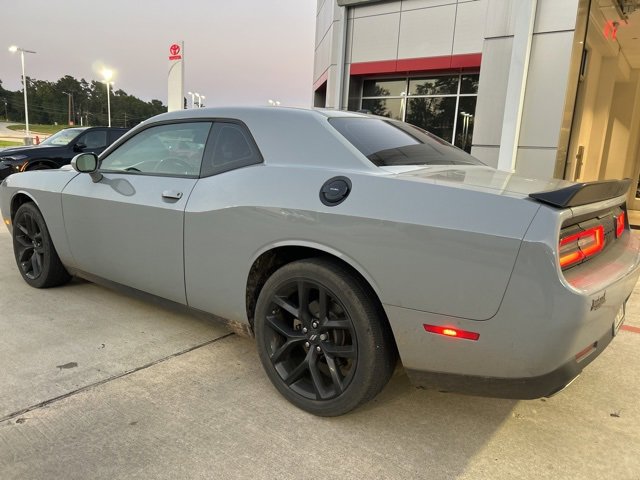 2021 Dodge Challenger SXT photo 4