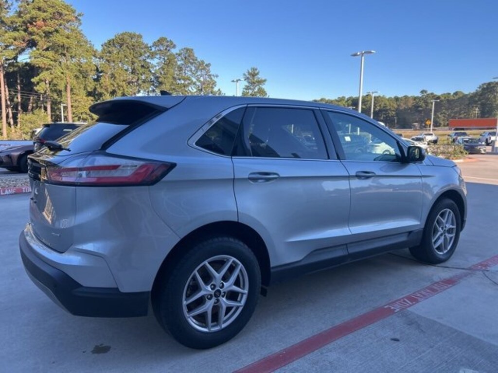 Used 2024 Ford Edge  SUV
