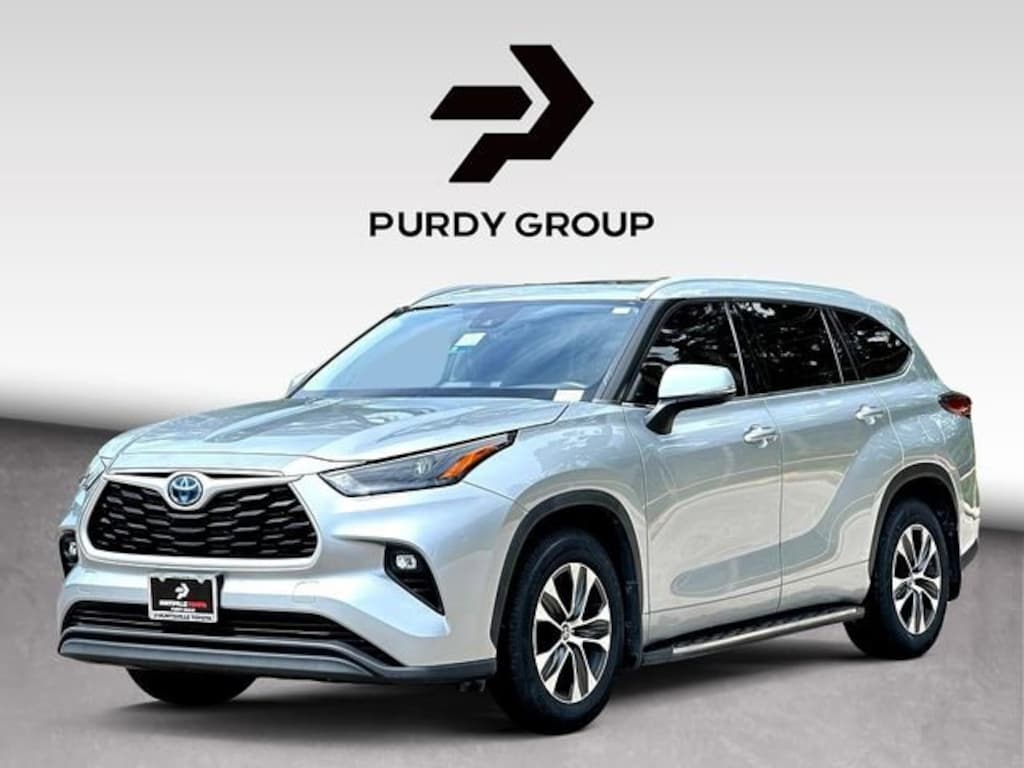 Used 2022 Toyota Highlander Hybrid XLE SUV
