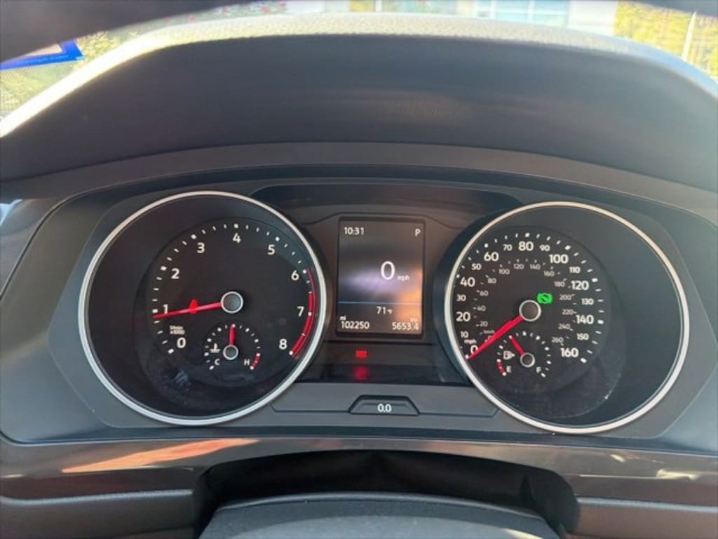 Used 2019 Volkswagen Tiguan 2.0T SE SUV