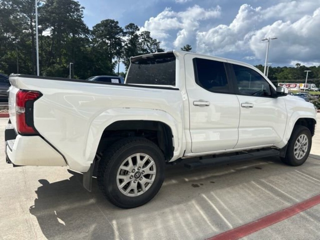 Used 2024 Toyota Tacoma SR5 Truck Double Cab