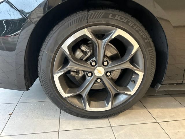 Used 2023 Chevrolet Malibu 1LT with VIN 1G1ZD5ST2PF243289 for sale in Huntsville, TX