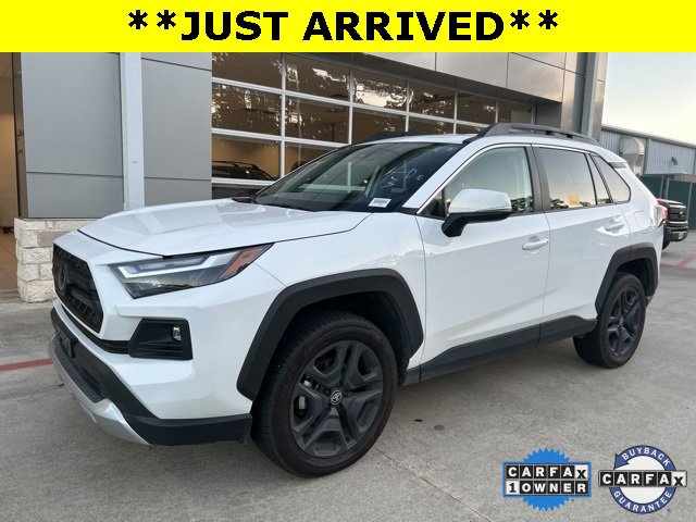 2024 Toyota RAV4 Adventure's photo